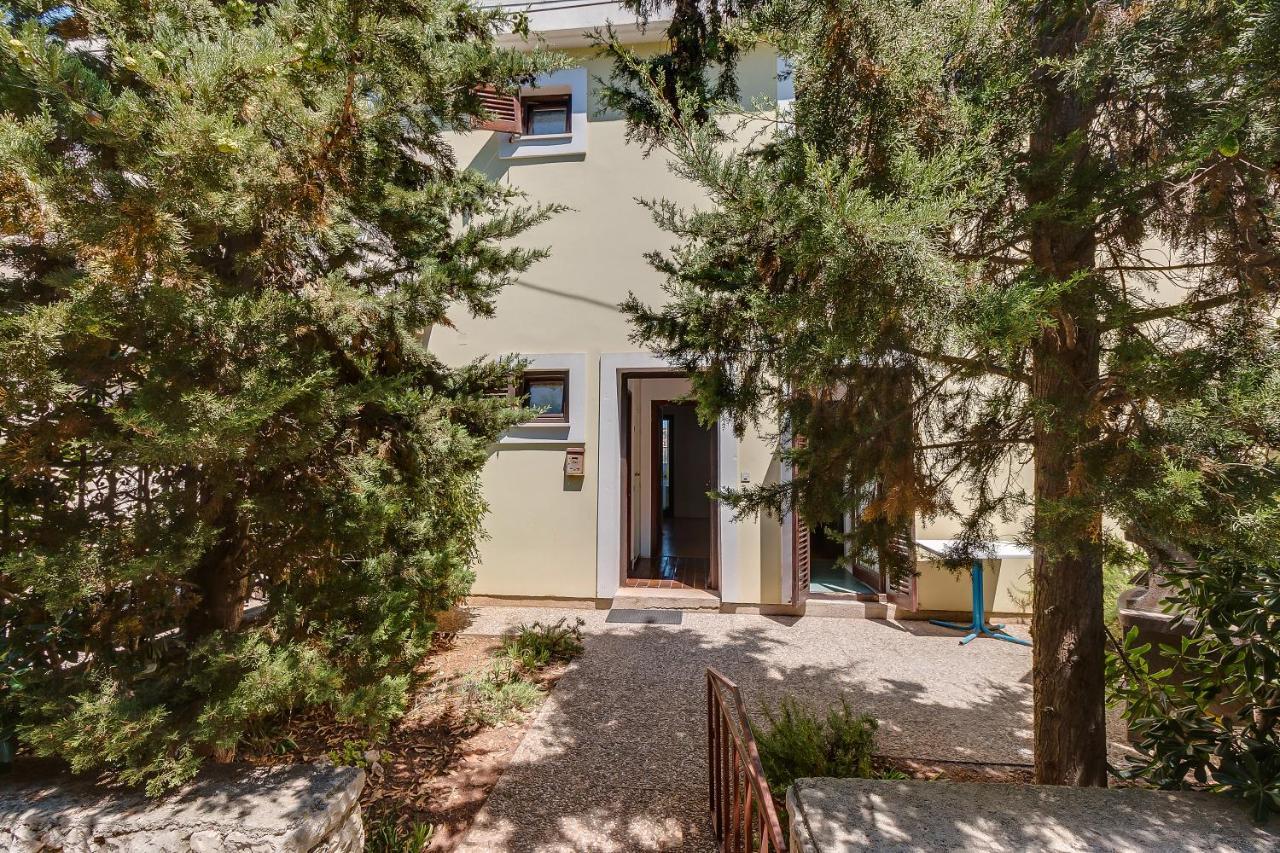 Oaza Appartement Mali Lošinj Buitenkant foto