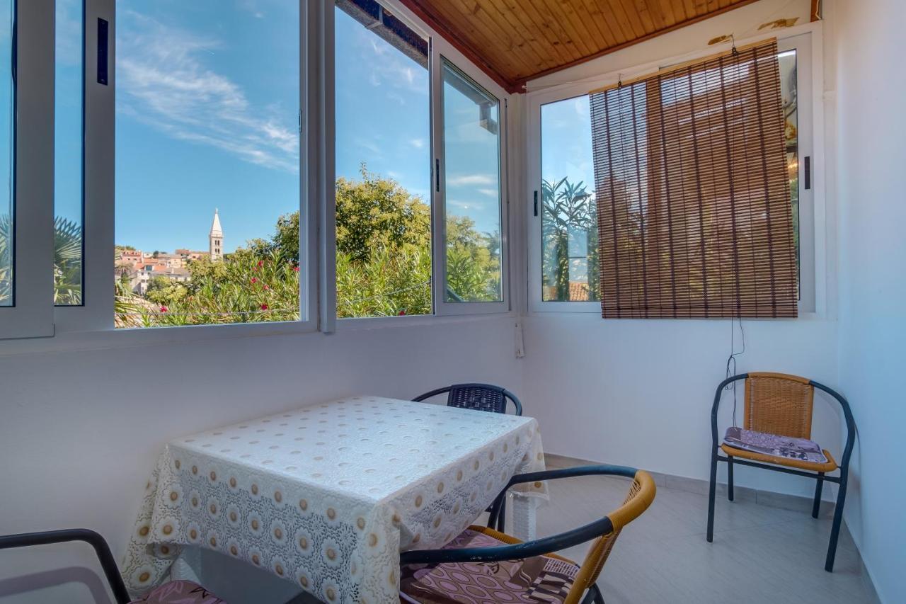 Oaza Appartement Mali Lošinj Buitenkant foto