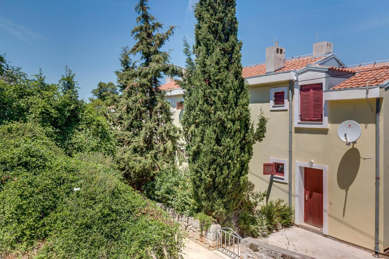 Oaza Appartement Mali Lošinj Buitenkant foto